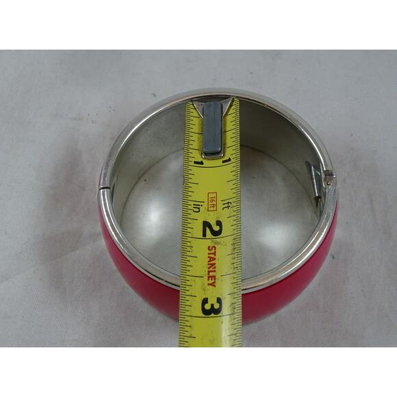 Vintage Pink Clamp Bracelet Chunky Clamper with Silvertone Hardware - Picture 6 of 6